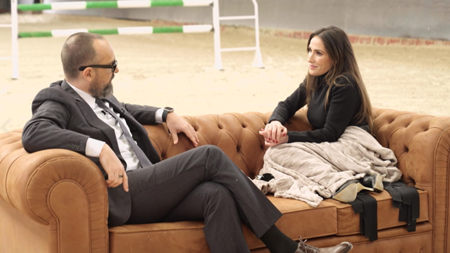 Malú comparte que habla de Albert Rivera en sus canciones - Viajando con Chester