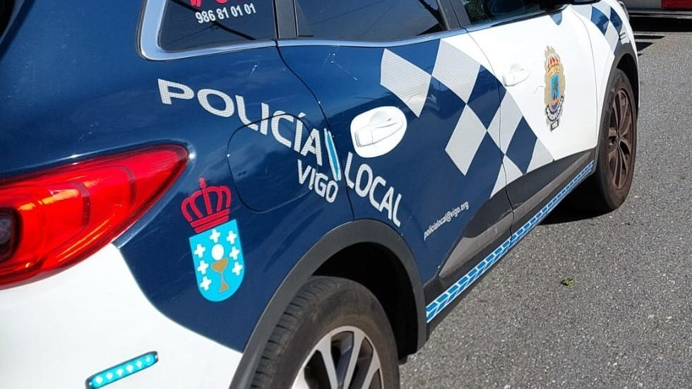 Detenido en Vigo un hombre por intentar estrangular a su novia con un cable