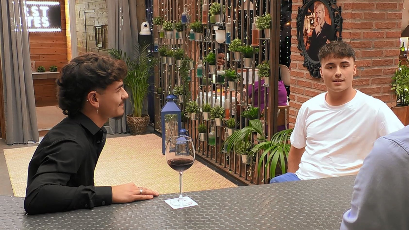 Los nervios se apoderan de un soltero de ‘First Dates’: “He ido al baño 5 veces antes de entrar” Los nervios se apoderan de un soltero de ‘First Dates’: “He ido al baño 5 veces antes de entrar”