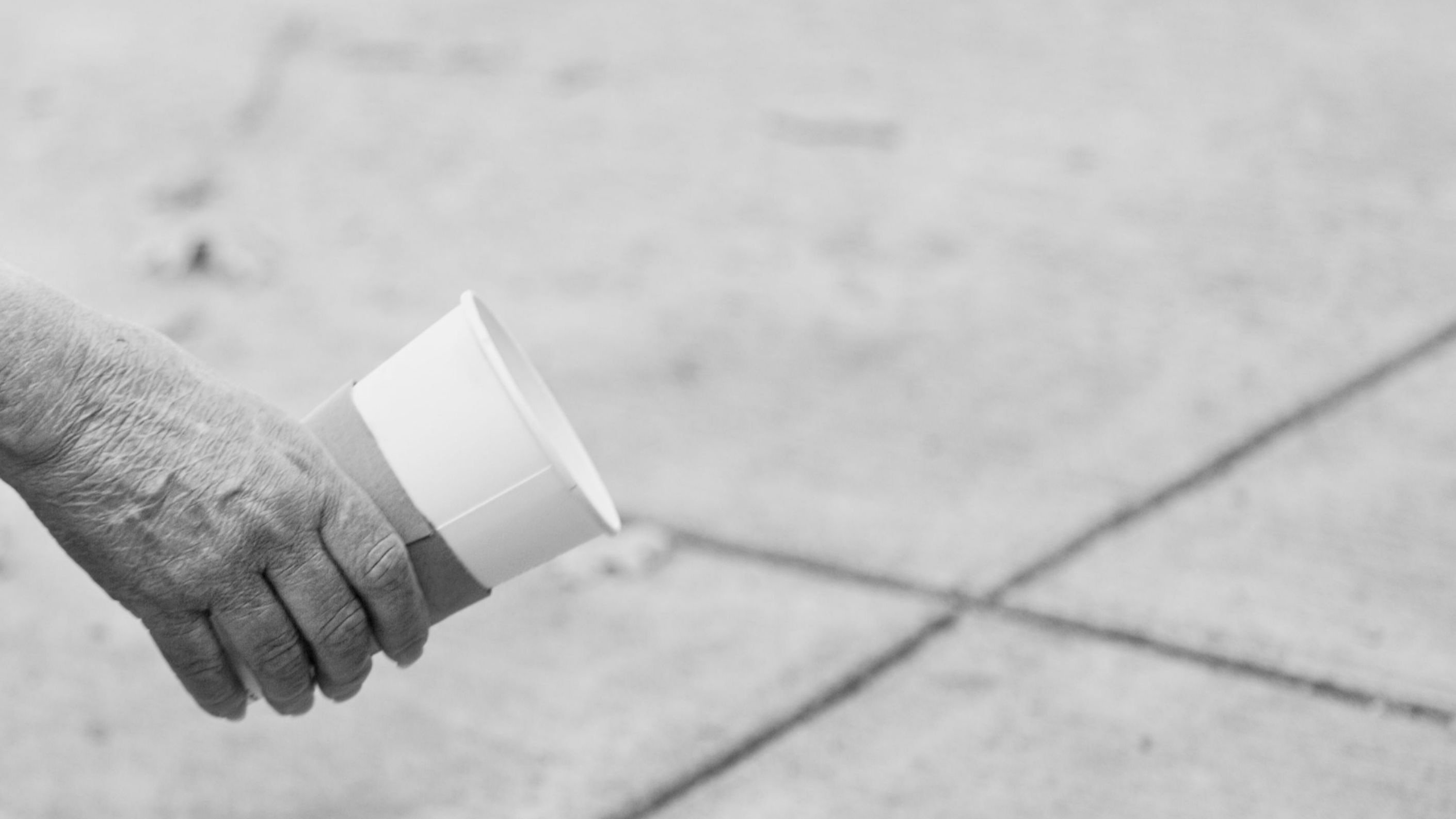 Un matrimonio es condenado a 15 años de cárcel por esclavizar a un anciano al que vendieron por 400 euros en Barcelona