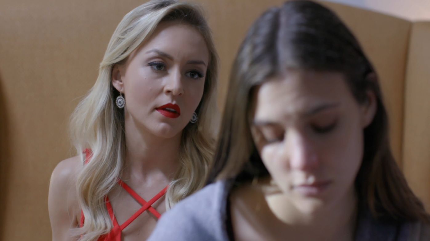 Ver Capítulo 14 x Temporada 1 completo online </p>
<p> Amar a muerte
