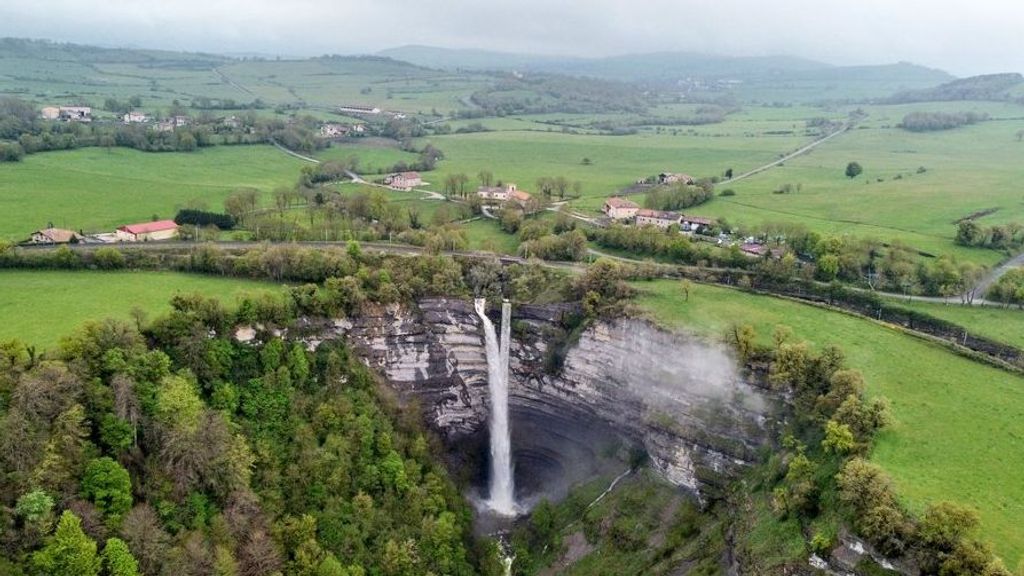 La cascada más alta e impresionante de España se encuentra en Euskadi