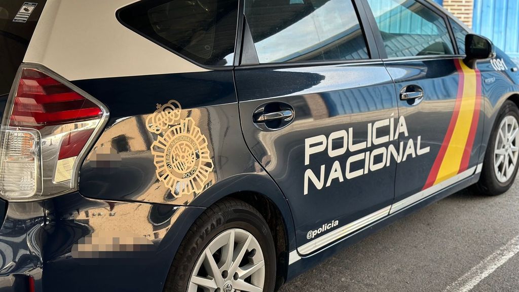 Detienen a dos jóvenes tras intentar matar a un conocido a martillazos y puñaladas en Granada