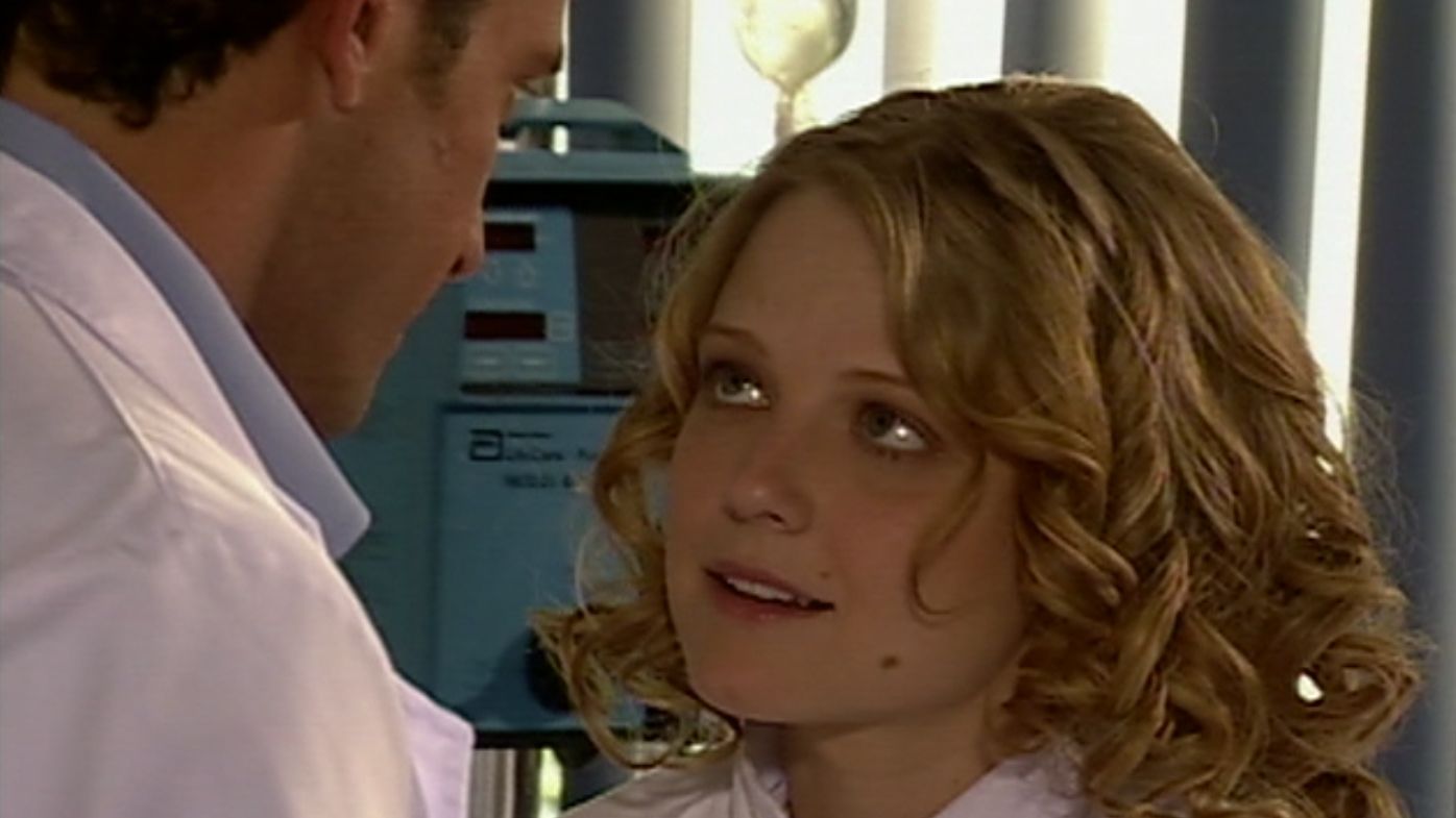 Ver Capítulo 3 x Temporada 1 completo online </p>
<p> Querida enemiga