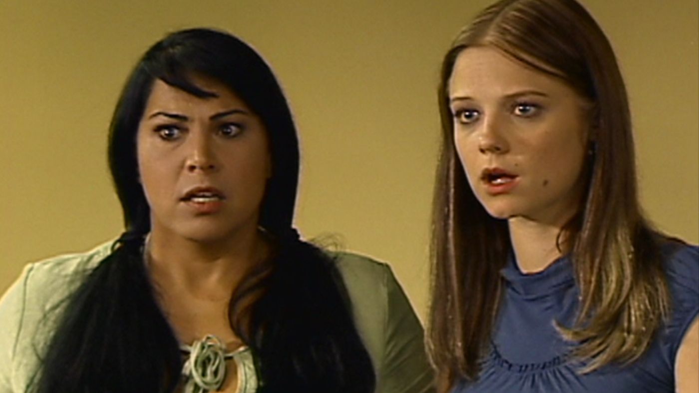 Ver Capítulo 6 x Temporada 1 completo online </p>
<p> Las dos caras de Ana
