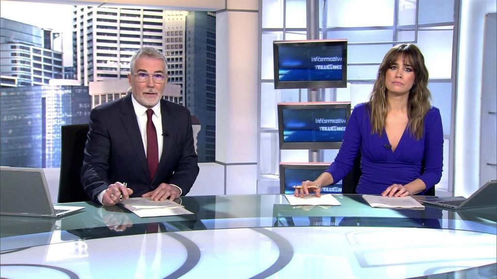 Con David Cantero e Isabel Jiménez Informativos Telecinco 2023 Mediodía 14/12/2023