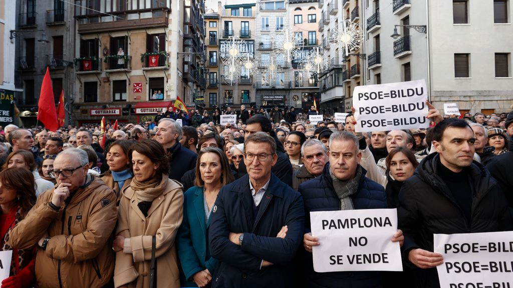 Feijóo dice que la moción de censura en Pamplona es "la primera factura" del "pacto encapuchado" del PSOE