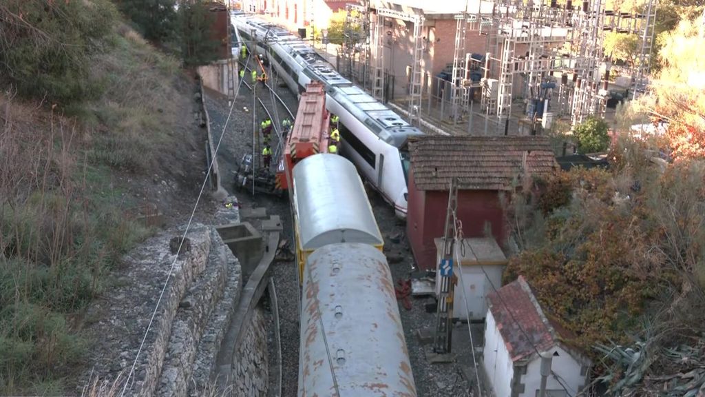 Avanza la investigación del accidente ferroviario en la estación de Álora, en Málaga
