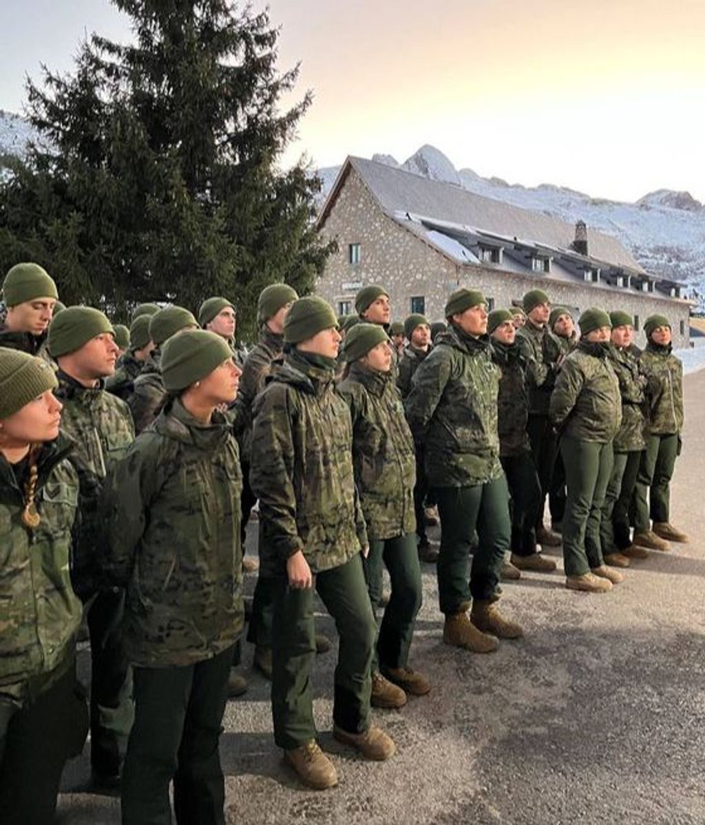 El entrenamiento en la nieve de la princesa Leonor