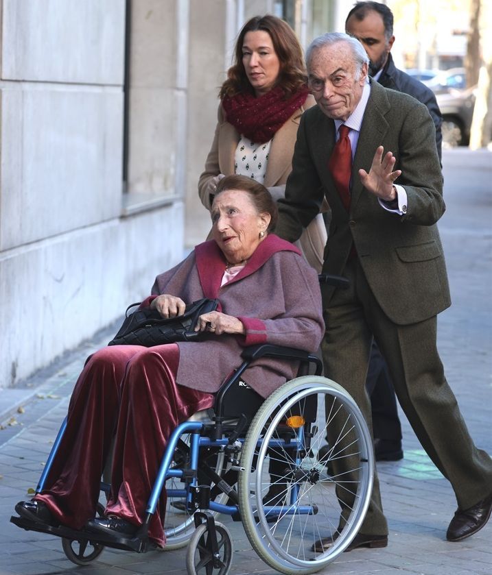 Doña Margarita de Borbón y Carlos Zurita