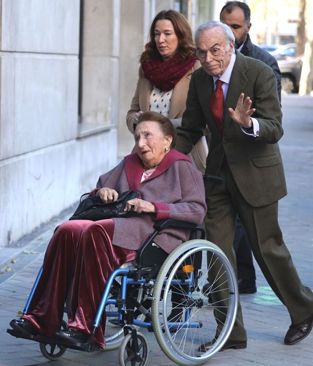 Doña Margarita de Borbón y Carlos Zurita