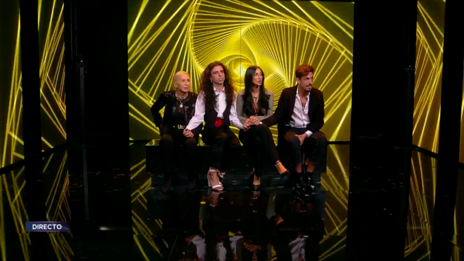 Albert, Laura Bozzo, Luitingo y Naomi esperaban para saber el nombre de los tres finalistas de 'GH VIP 8'