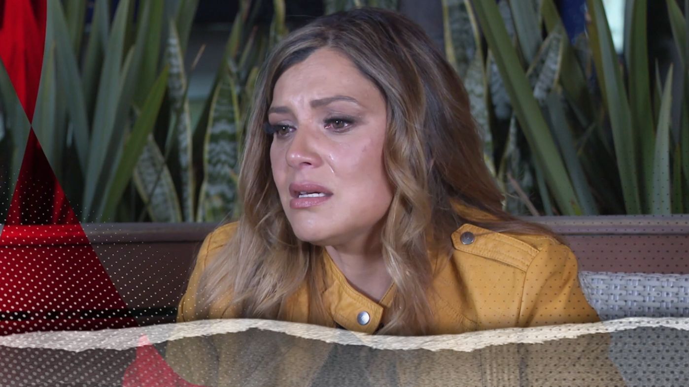 Edith, castigada por César tras defender a su hermana - Ellas soy yo Gloria Trevi