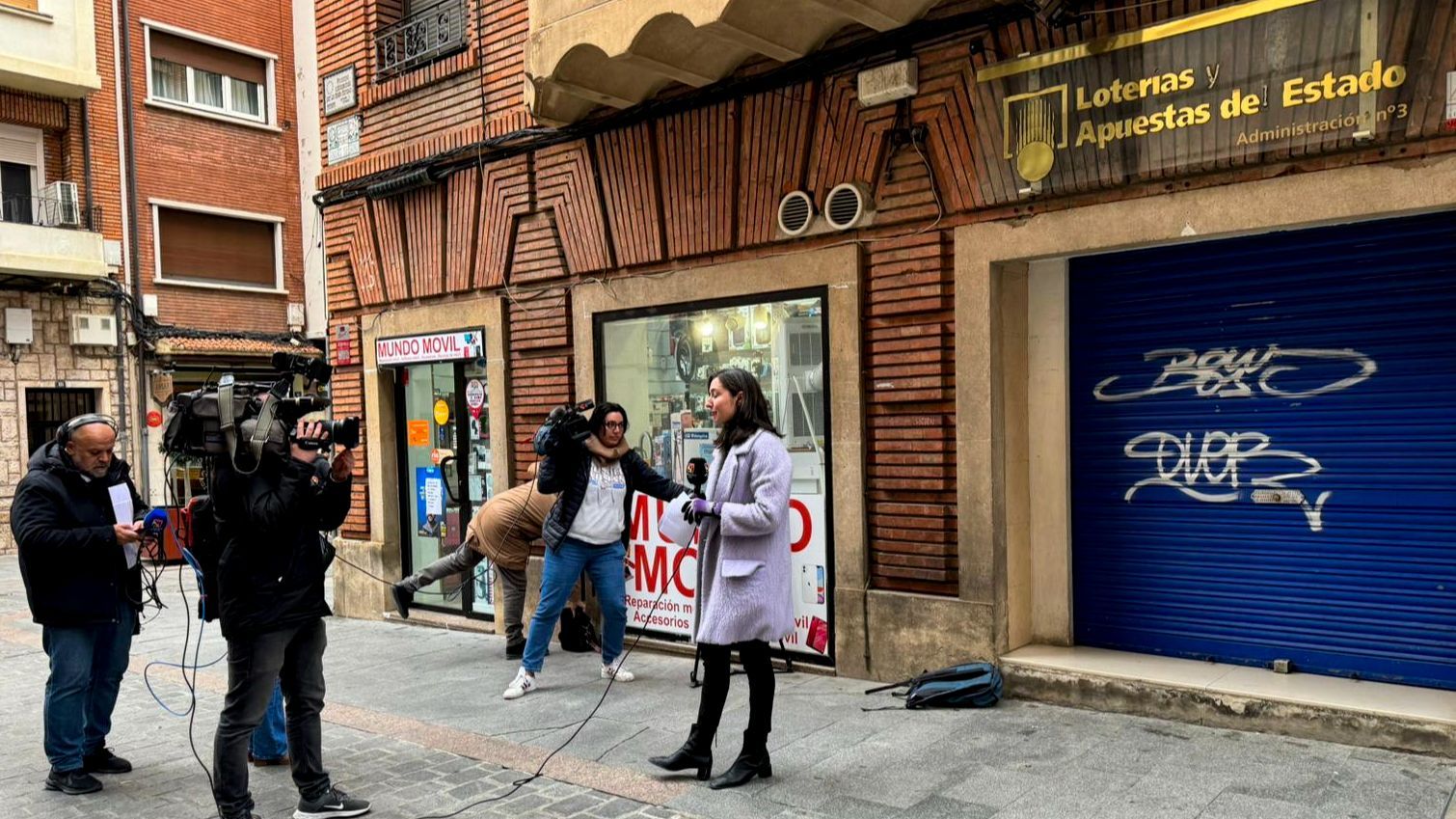 El primer premio del sorteo, vendido en Teruel, reparte 11,1 millones de euros