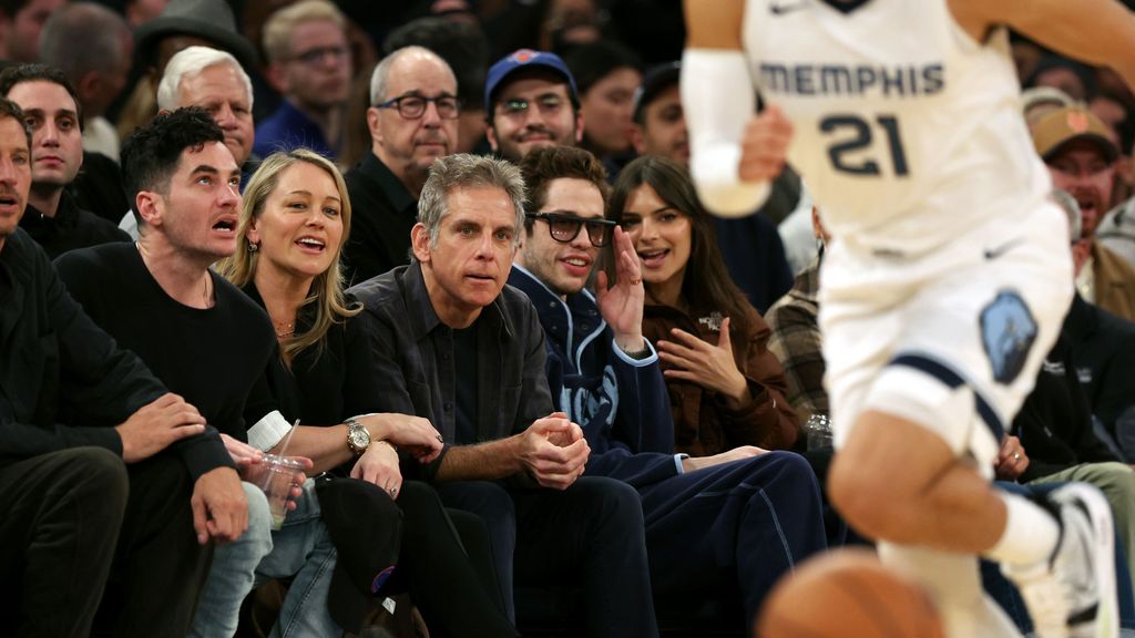 Christine Taylor, Ben Stiller, Pete Davidson y Emily Ratajkowski