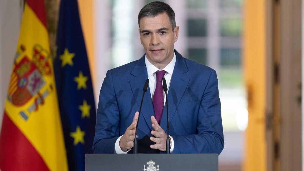 El presidente del Gobierno, Pedro Sánchez, da a conocer al nuevo ministro de Economía