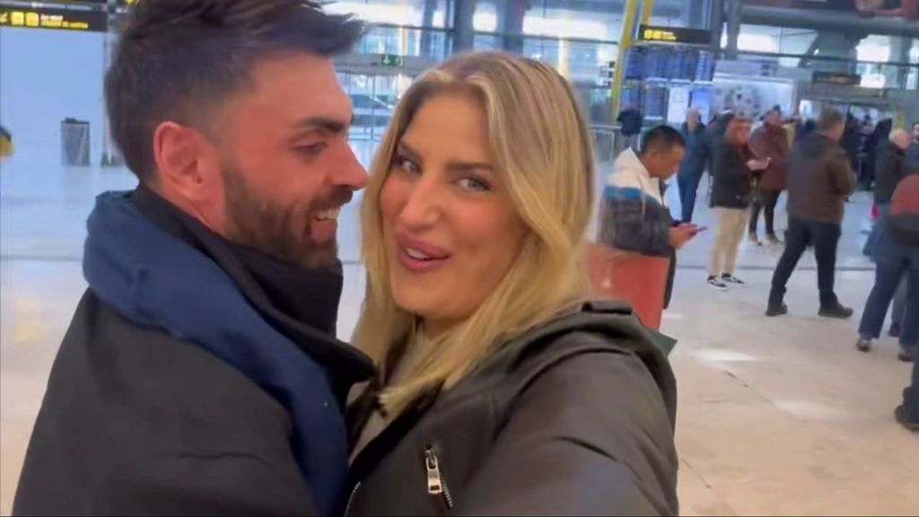 Susana Bianca sorprendida por Zeus Montiel en su llegada al aeropuerto