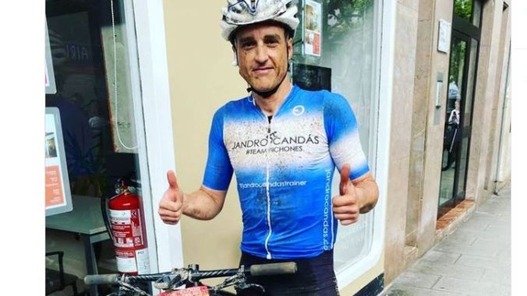 El ciclista Alejandro Carnicero González, de 47 años ha fallecido este jueves en el Hospital Universitario Central de Asturias (HUCA).
