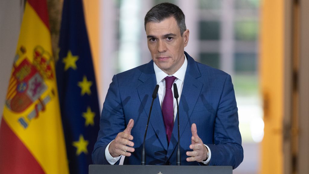 El secretario general del PSOE, Pedro Sánchez, envía una carta a la militancia