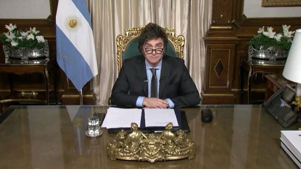Milei vaticina una "catástrofe social" si Argentina no se aprueba su programa ultraliberal