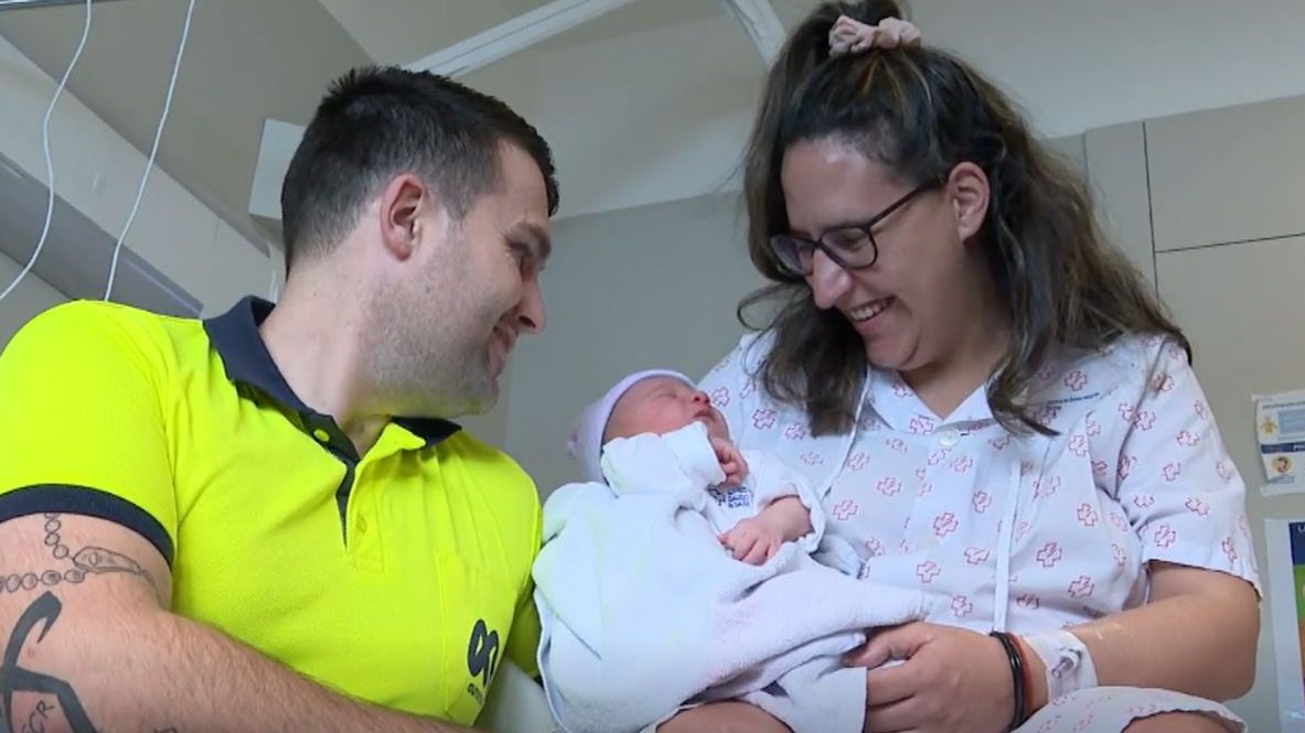 Kyliam, el primer bebé del 2024 en España: es gallego y nació con las Campanadas