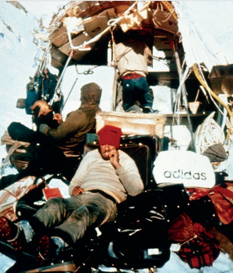 Imagen real tomada durante los 72 días que pasaron en la cordillera