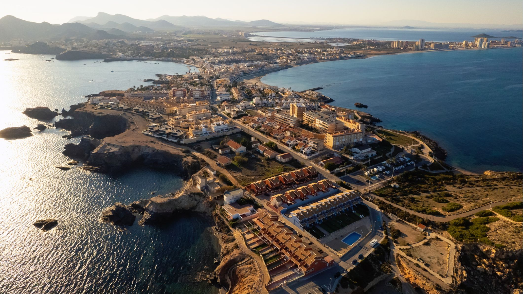 Panorámica de La Manga del Mar Menor, en la Región de Murcia.