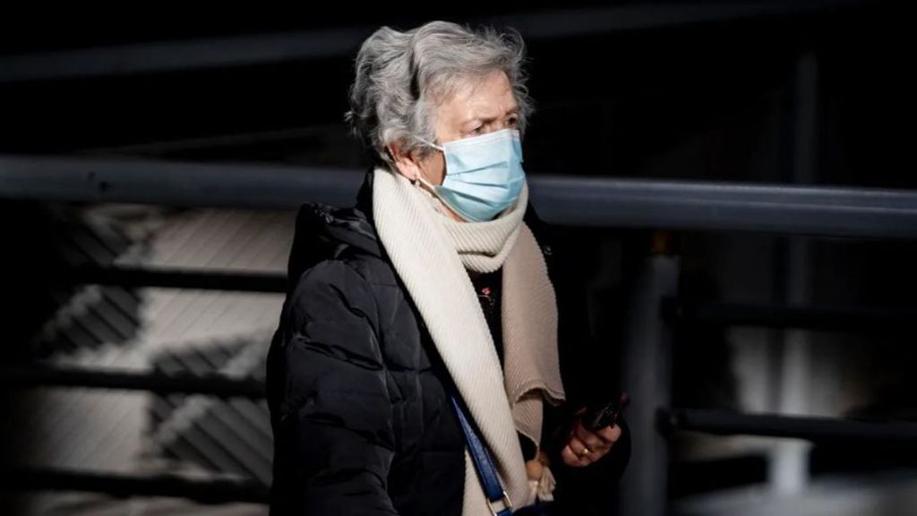 Baleares no obligará a llevar la mascarilla en hospitales y centros de salud para frenar la gripe