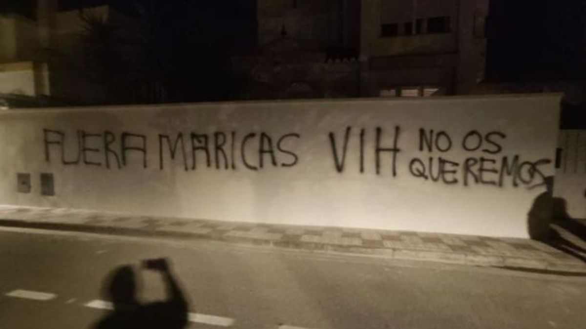 Pintada homófoba en Albolote, Granada