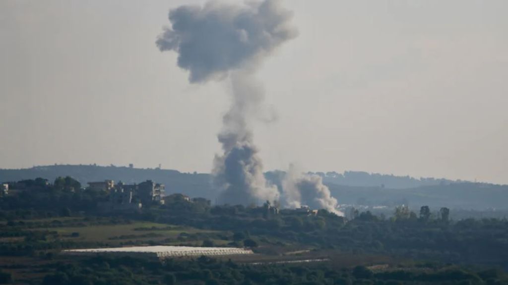 Hezbolá lanza más de 60 cohetes contra Israel como "respuesta" a la muerte de Salé Al Aruri