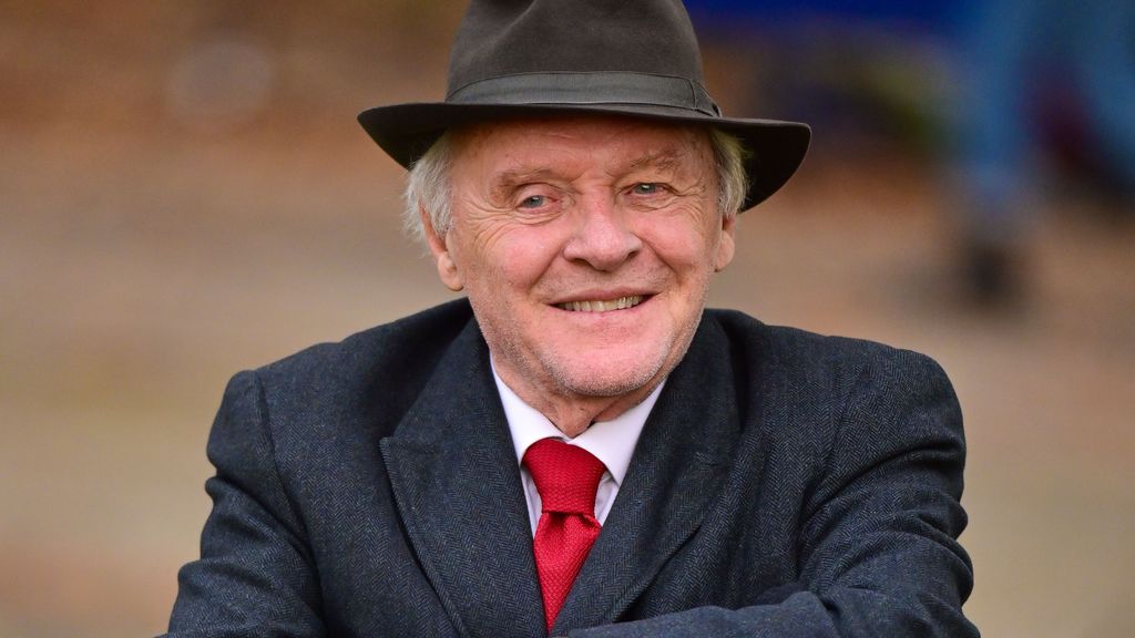 Toma este vals de quebrada cintura. Anthony Hopkins, compositor precoz.