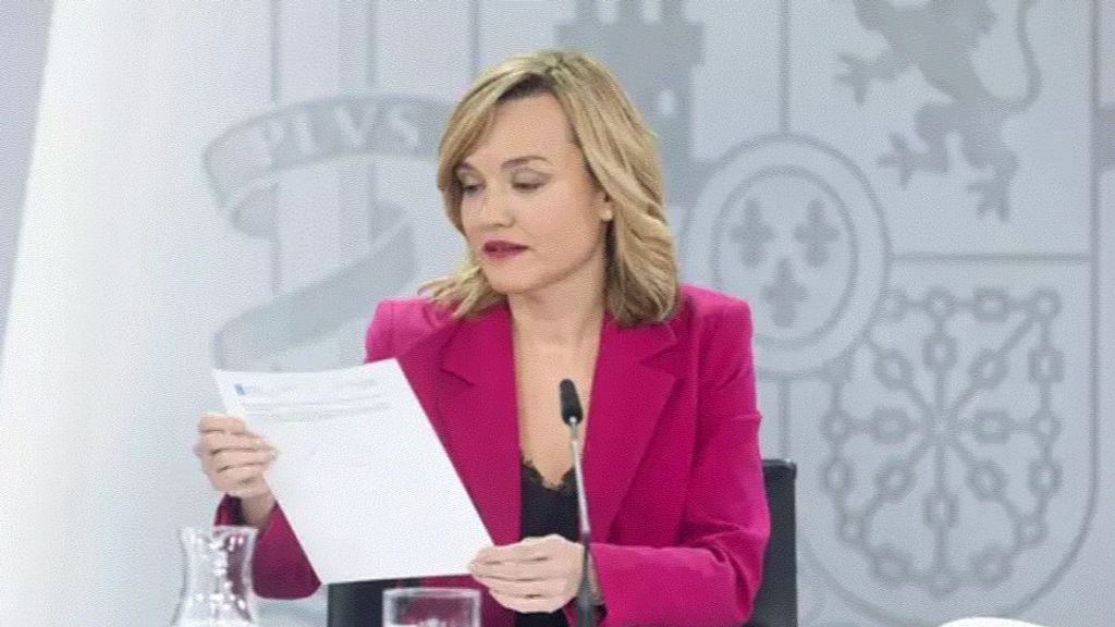 Pilar Alegría no contesta tras cuatro preguntas sobre la petición de Junts de la vuelta de empresas a Cataluña