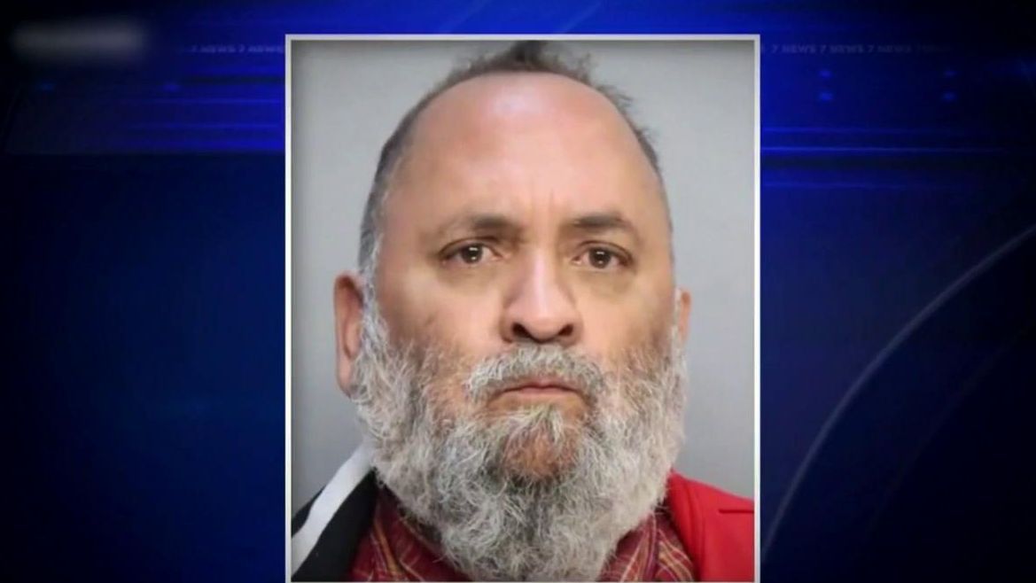 Detienen al acosador de Shakira, un hombre de Texas que aseguraba estar "casado y tener hijos" con ella