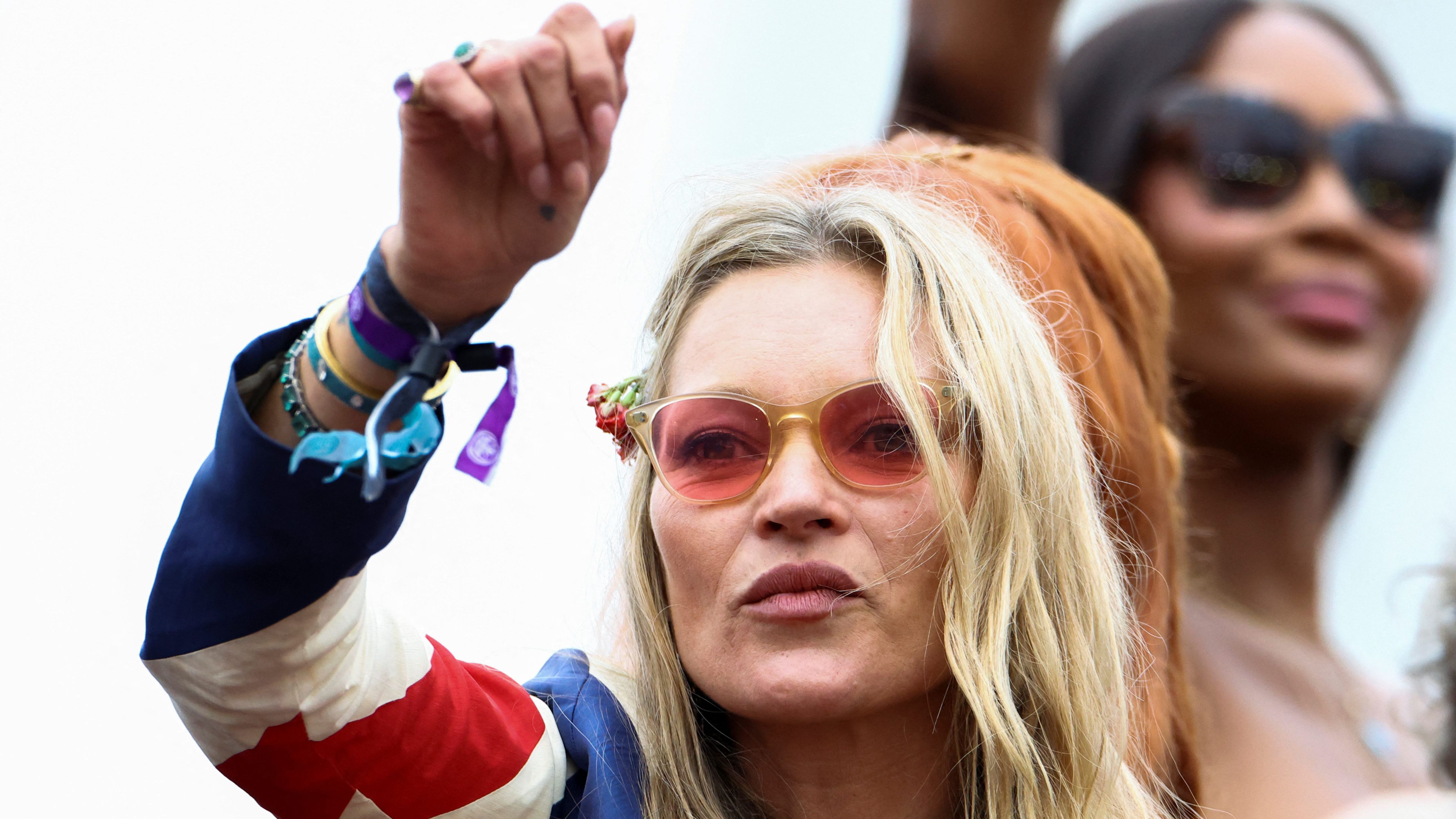 Kate Moss Apertura