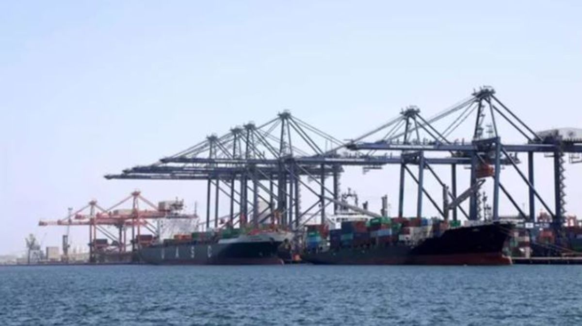 Irán confirma la incautación de un buque petrolero en el golfo de Omán