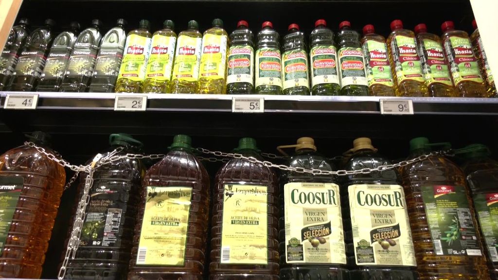 Productores y consumidores esperan que la baja del IVA al aceite de oliva impulse las ventas