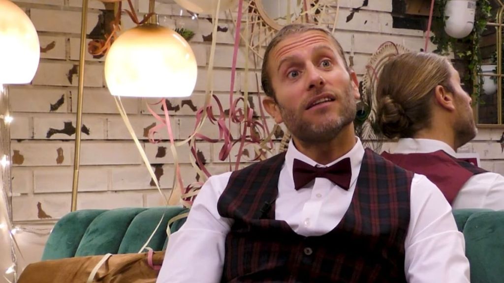 El equipo de First Dates cuenta cómo son las citas poliamorosas 2024 Exclusivo Web 12/01/2024