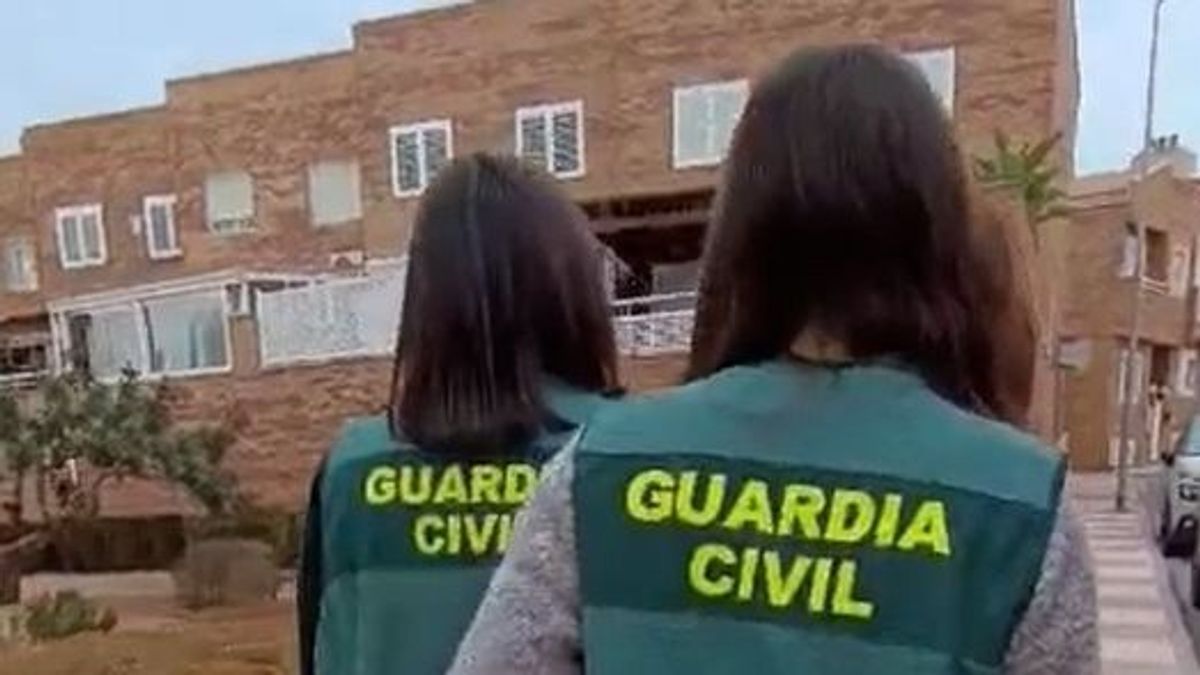 La trabajadora de una escuela infantil de Roquetas detenida, grabada con una "actitud agresiva y humillante"