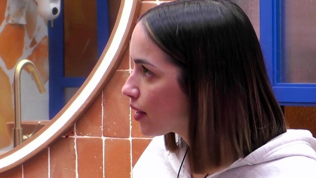 Lucía confiesa que sigue enamorada de Isaac Torres mientras cuenta su ruptura