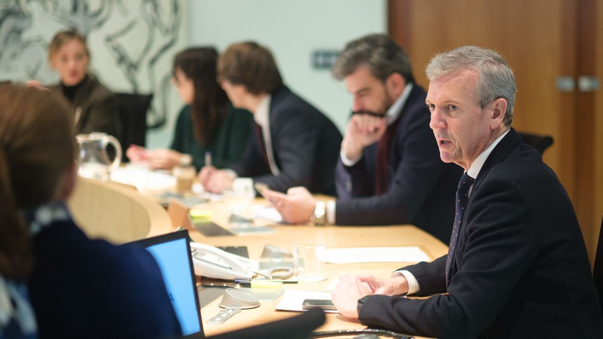 Alfonso Rueda durante la reunión del Consello da Xunta