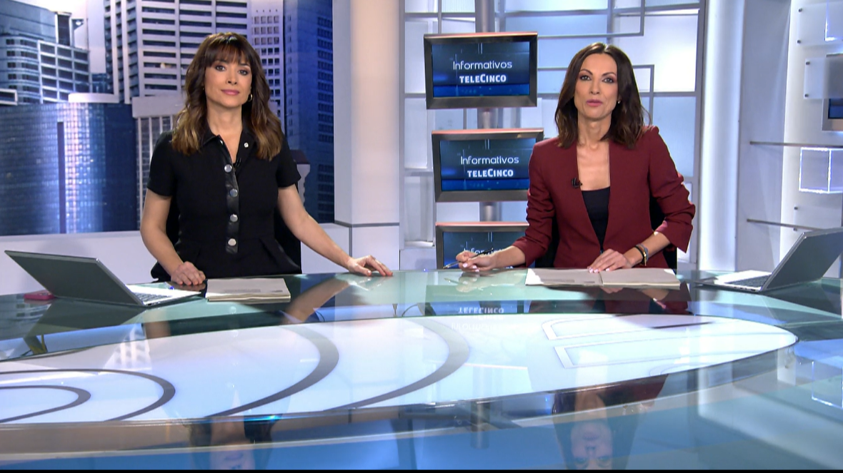 Arancha Morales y Laila Jiménez se despiden del plató de Informativos: “Este escenario tan mítico para esta casa”