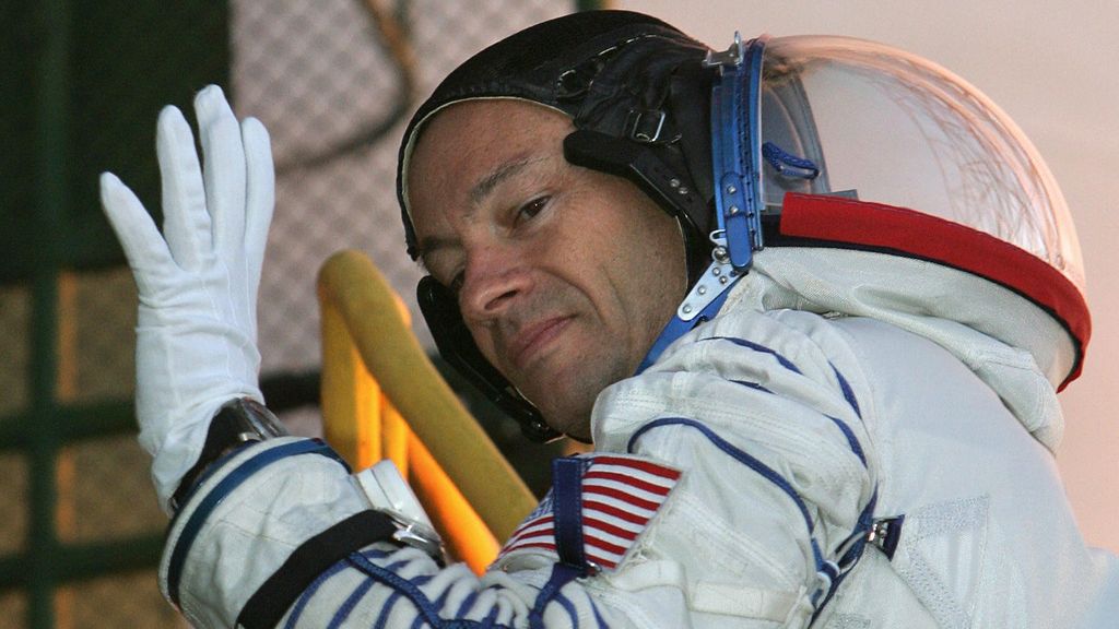 Miguel López-Alegría, en una misión espacial de 2006
