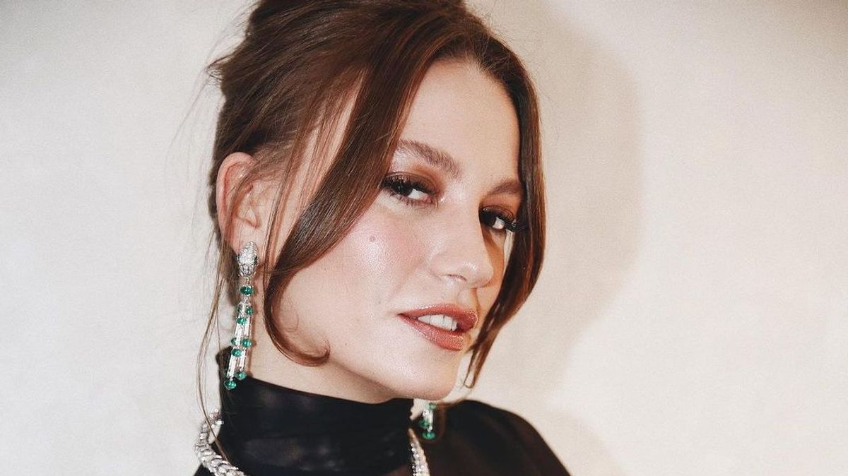 Serenay Sarikaya