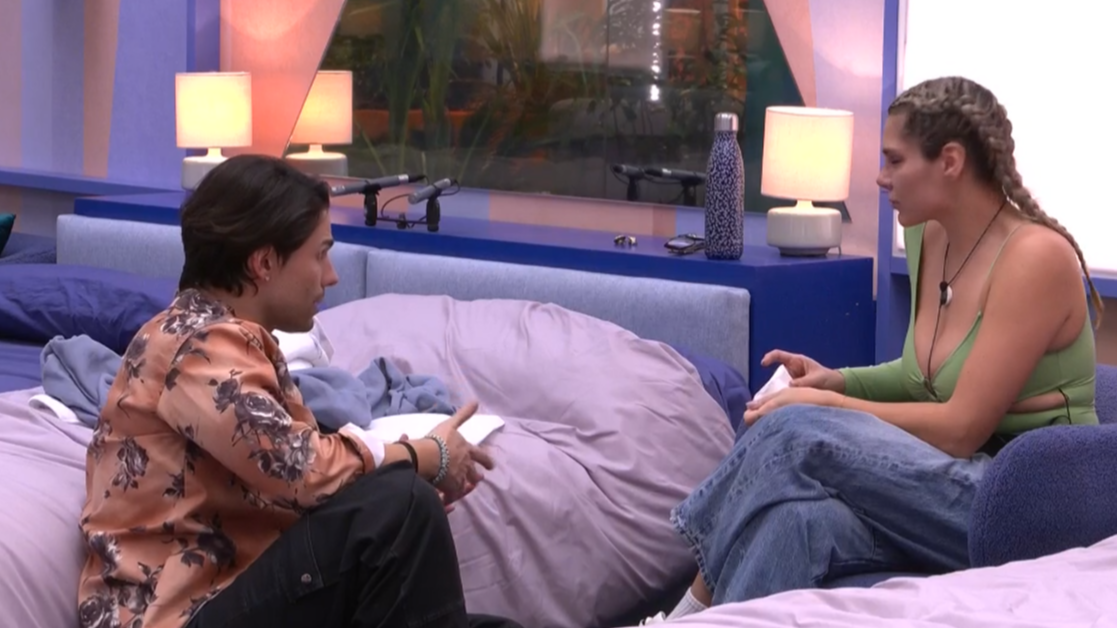 Ivana se apoya en Luca