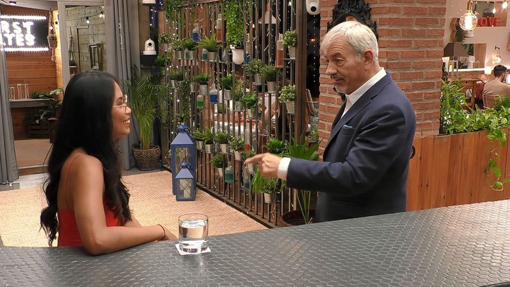 Carlos Sobera aprende a decir ‘Te quiero’ en filipino en ‘First Dates’: “Cuidado”