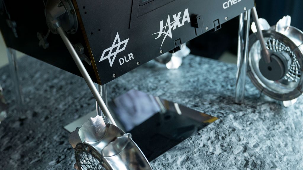 Japón hace historia y se convierte en el quinto país en alcanzar la superficie lunar