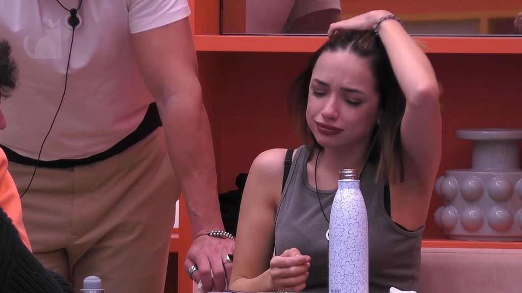 Lucía Sánchez llora tras la gala