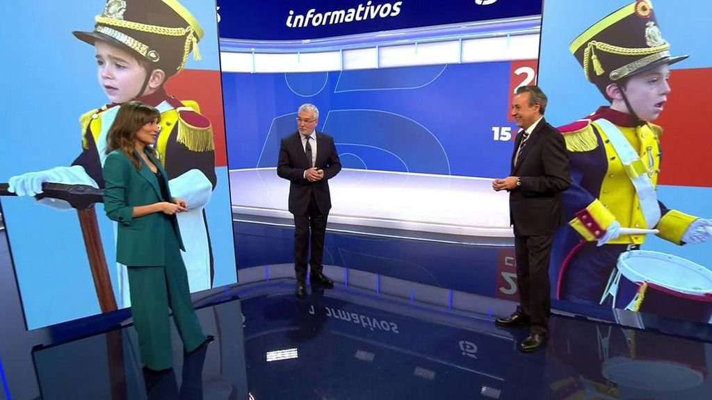David Cantero, Leticia Iglesias y José Ribagorda en el arranque de la nueva era de Informativos Telecinco, en vídeo