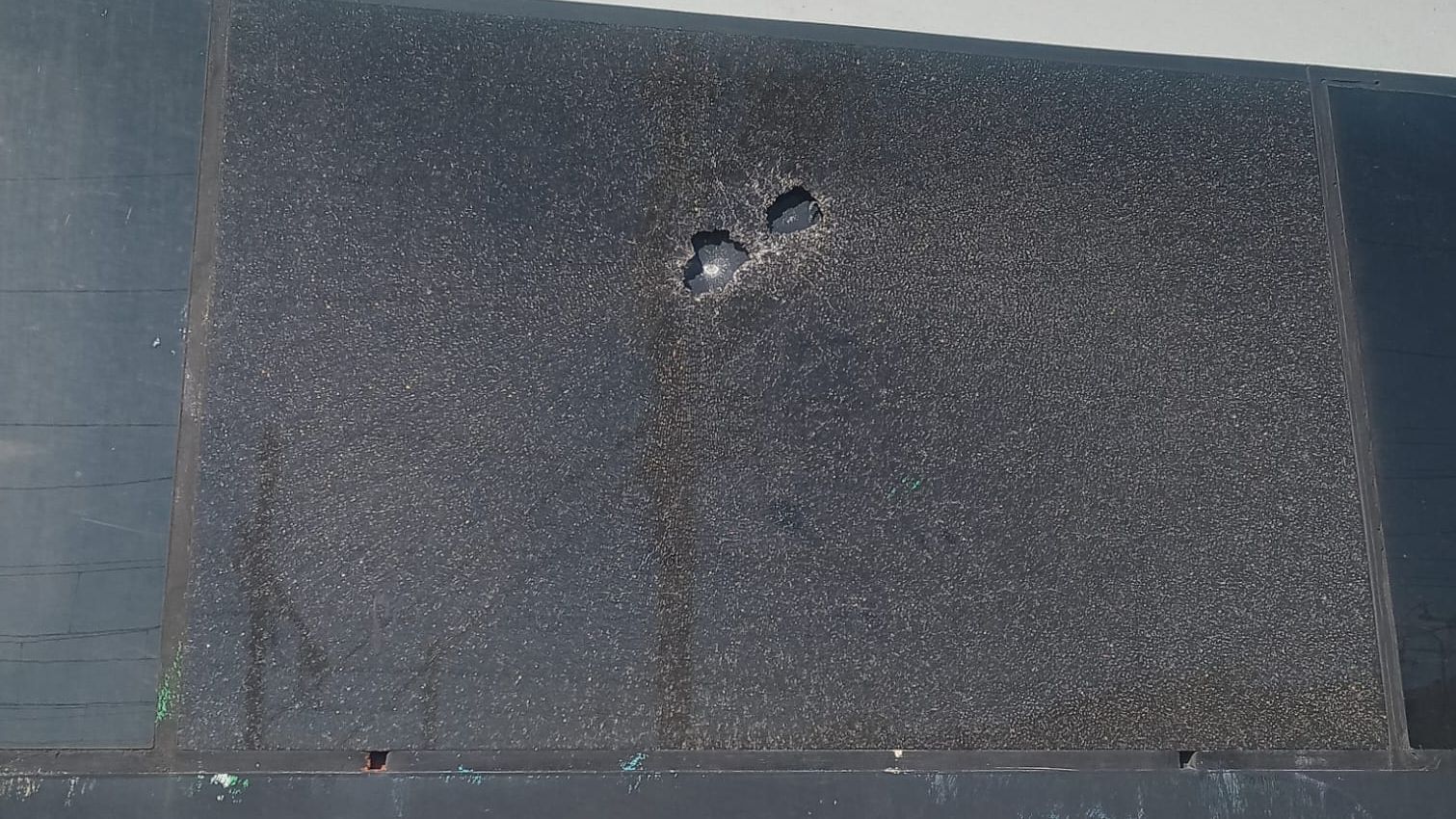 Ventana de un convoy de Renfe, apedreada