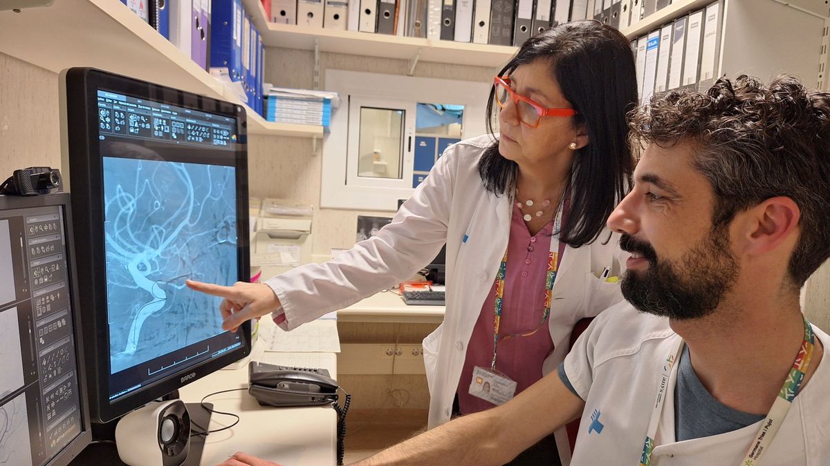 El protocolo pionero en Cataluña para detectar un ictus de retina